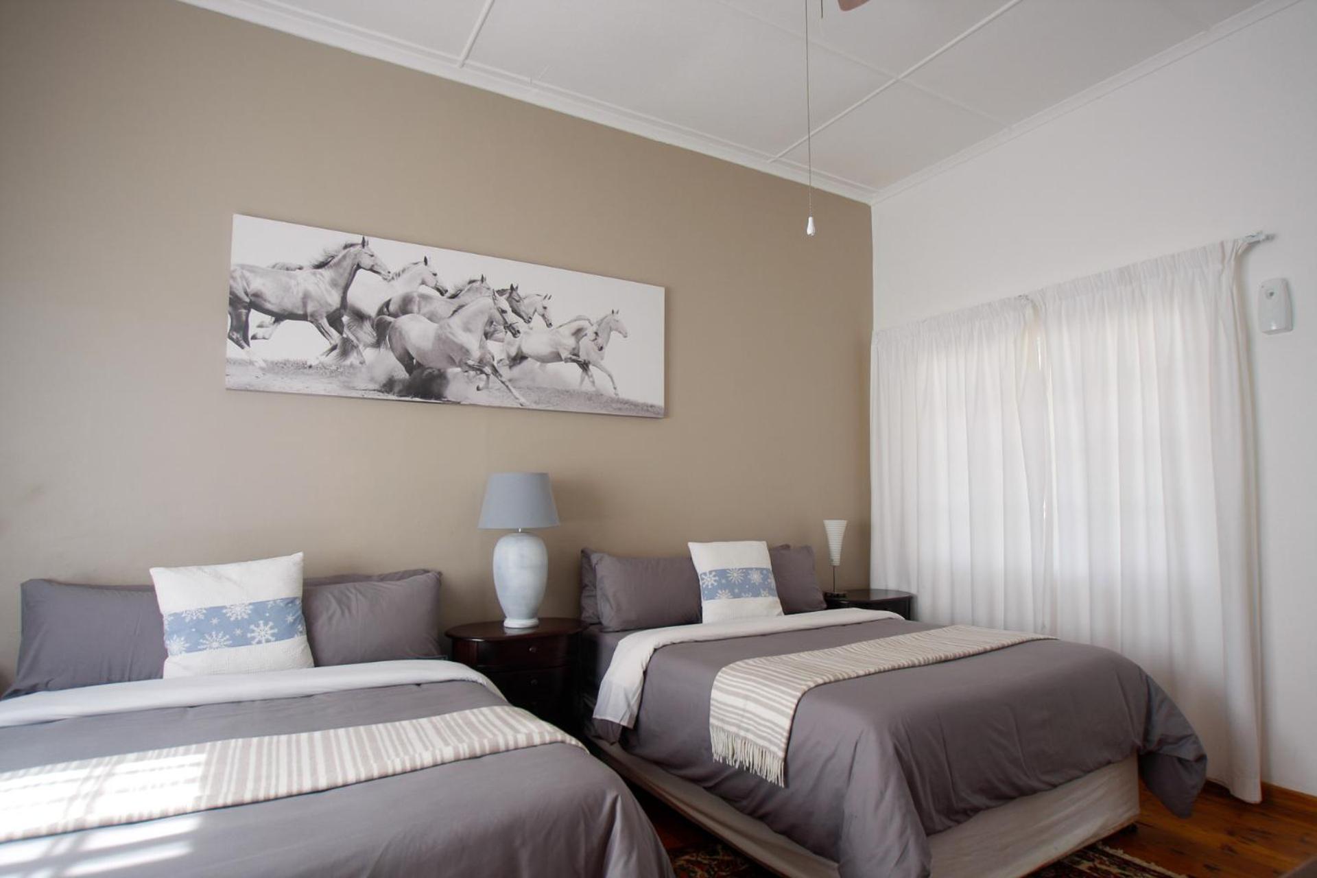 Steytlerville Royal Hotel Dış mekan fotoğraf